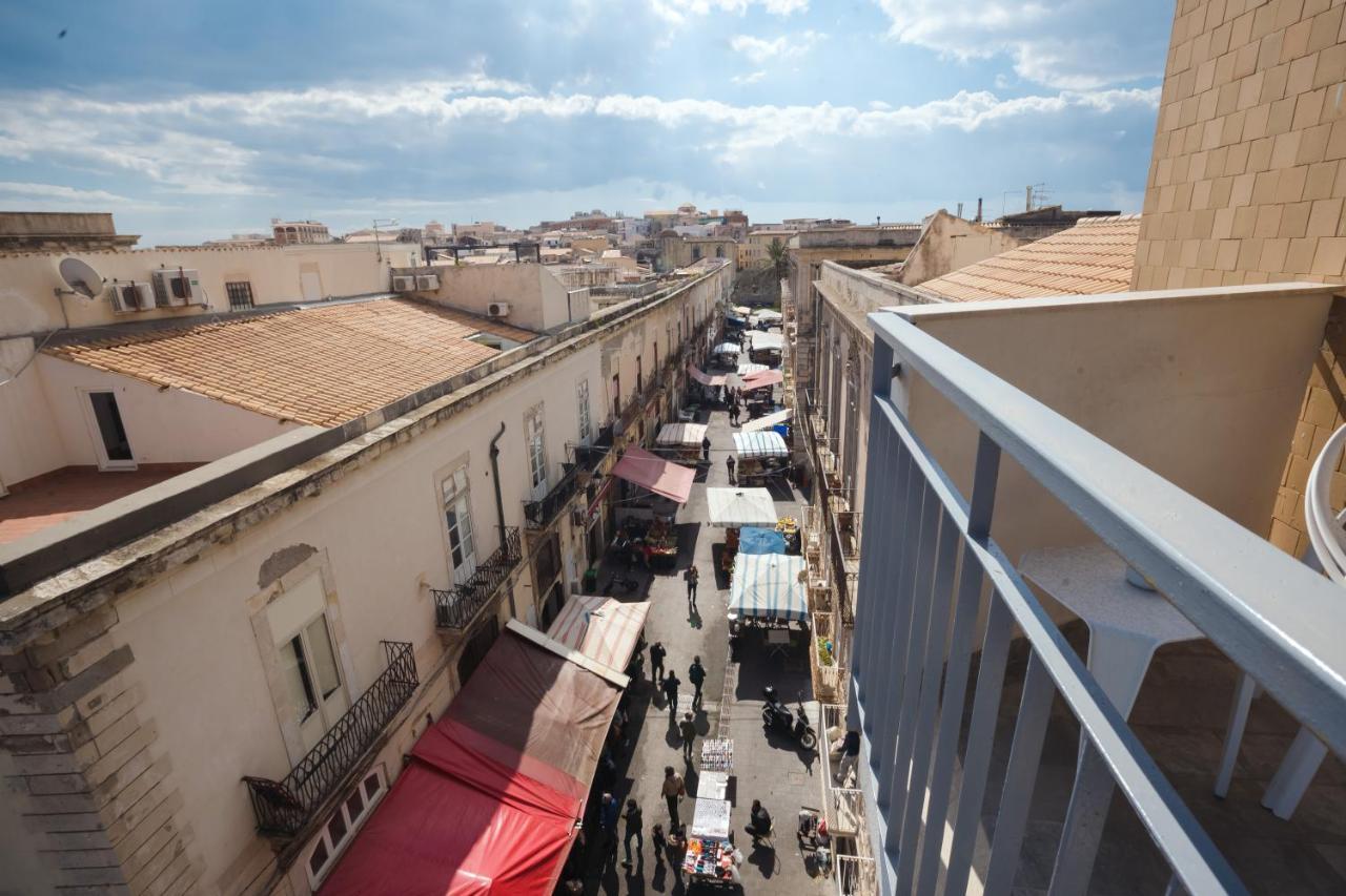 La Vacanza Ortigia Syracuse Bagian luar foto