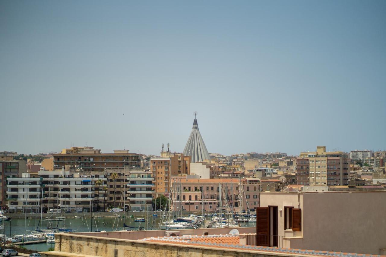 La Vacanza Ortigia Syracuse Bagian luar foto